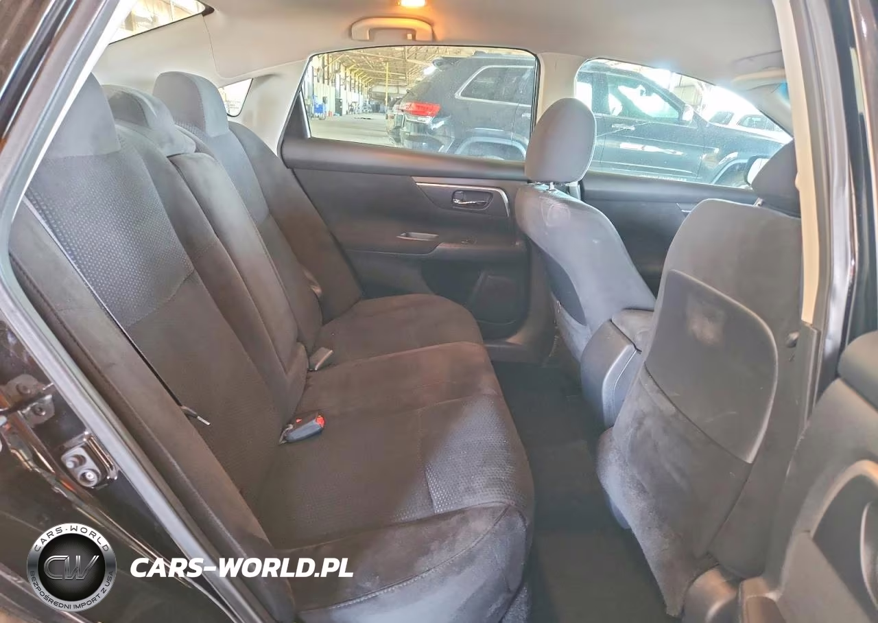2015 Nissan Altima 2.5 S VIN:1N4AL3AP0FN364963 - 10