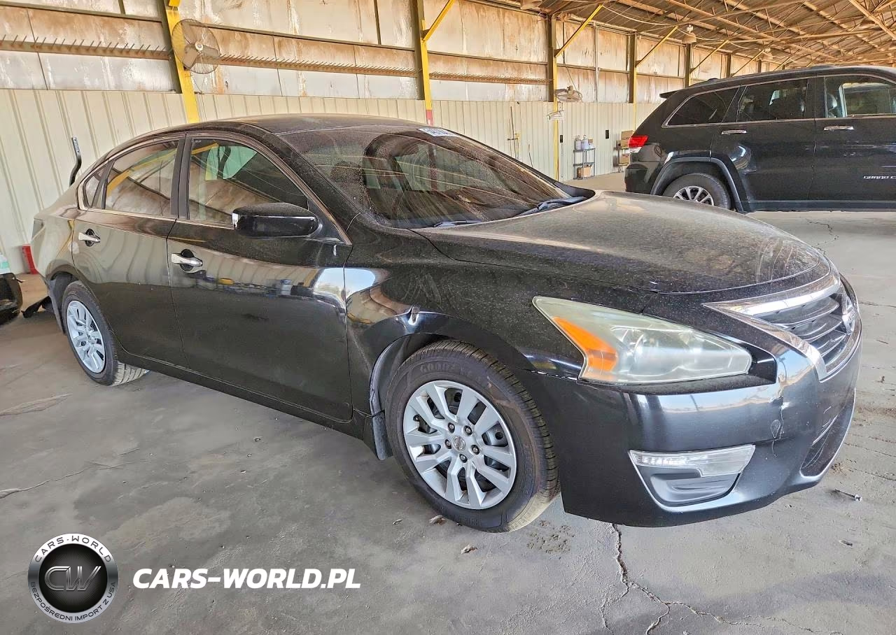 2015 Nissan Altima 2.5 S VIN:1N4AL3AP0FN364963 - 4