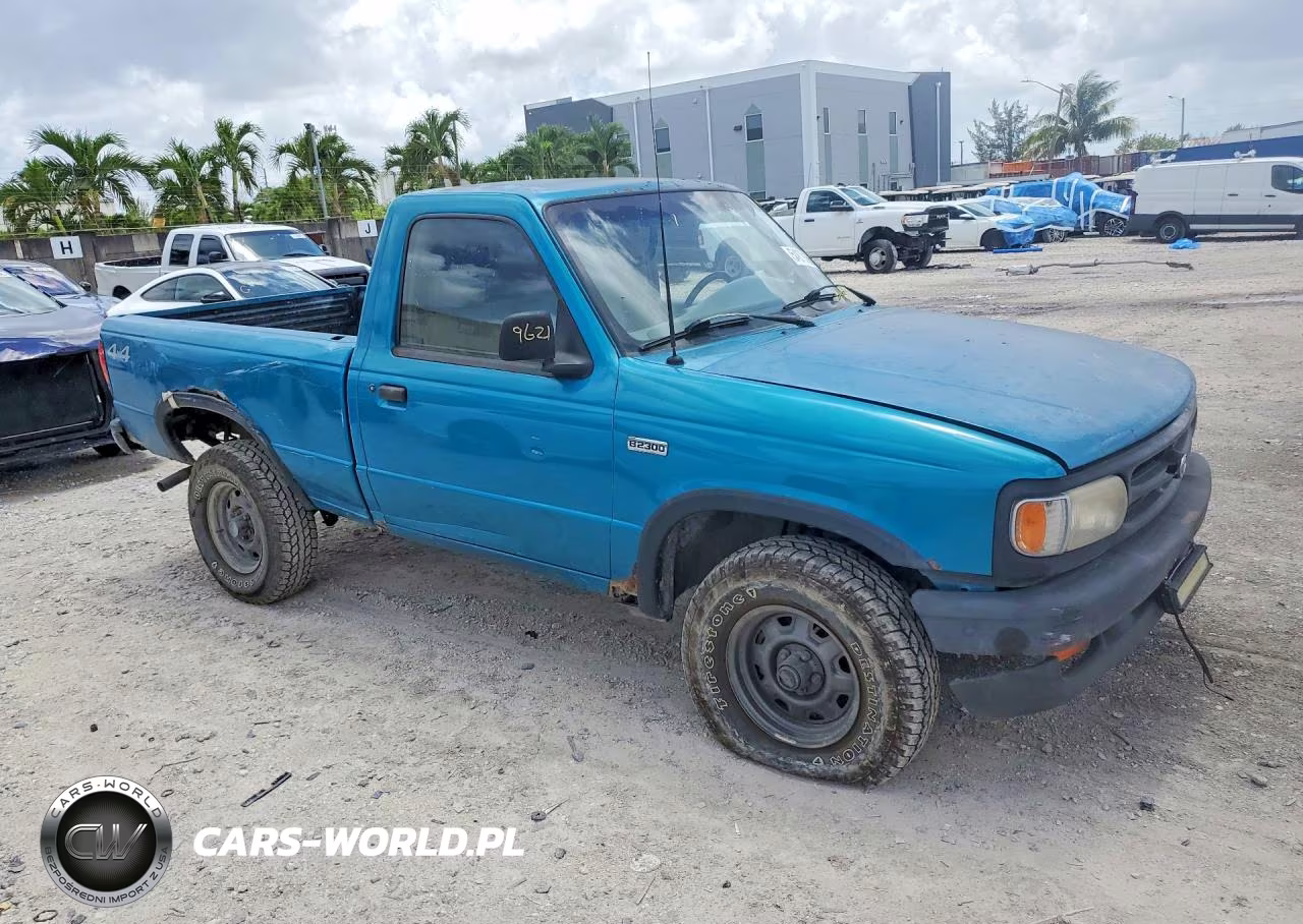 1995 Mazda B2300 VIN:4F4CR13A6STM05267 - 4