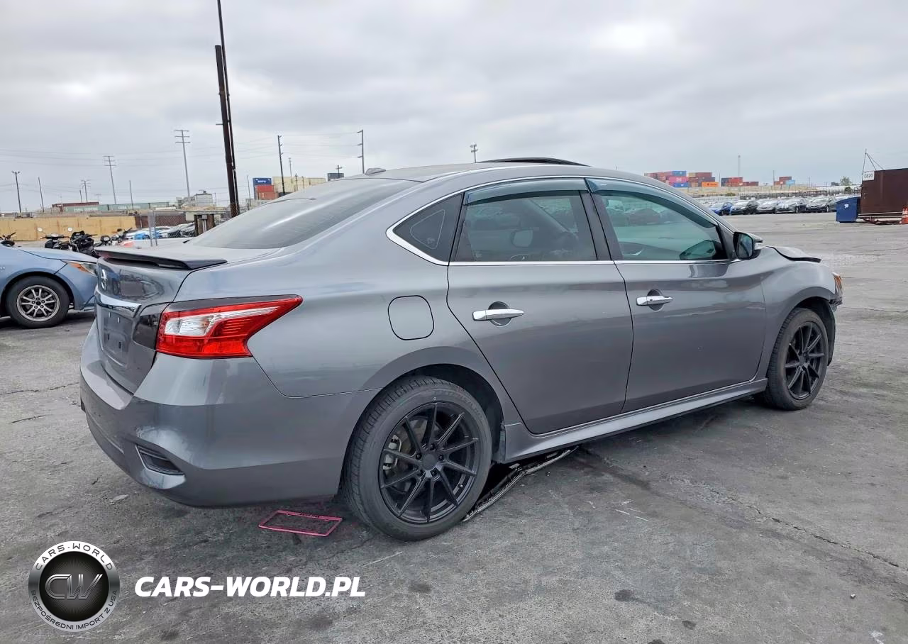 2017 Nissan Sentra Sr Turbo VIN:3N1CB7AP7HY281293 - 3