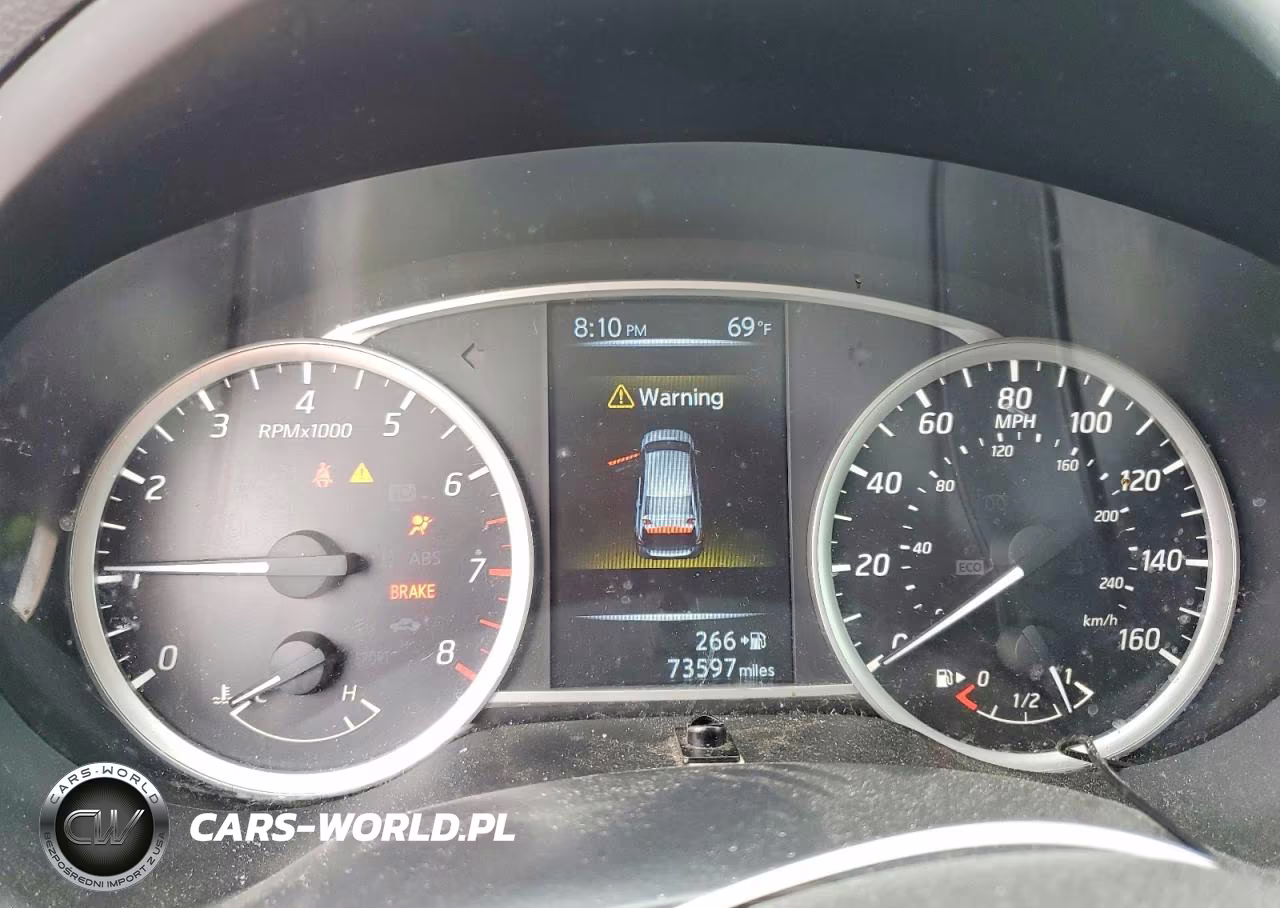 2017 Nissan Sentra Sr Turbo VIN:3N1CB7AP7HY281293 - 9