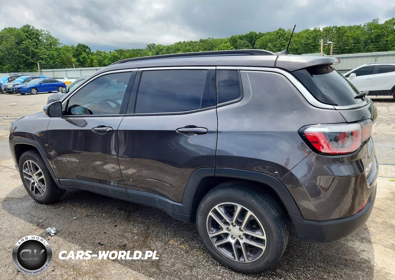 2018 Jeep Compass Latitude VIN:3C4NJDBB0JT246298 - 2