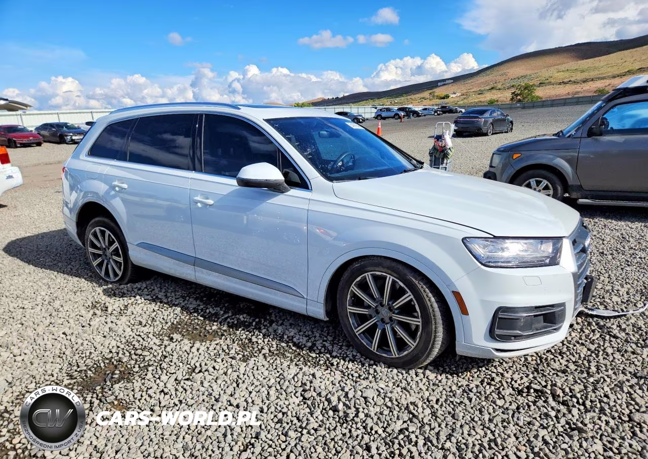 2019 Audi Q7 Premium Plus VIN:WA1LHAF70KD026460 - 4