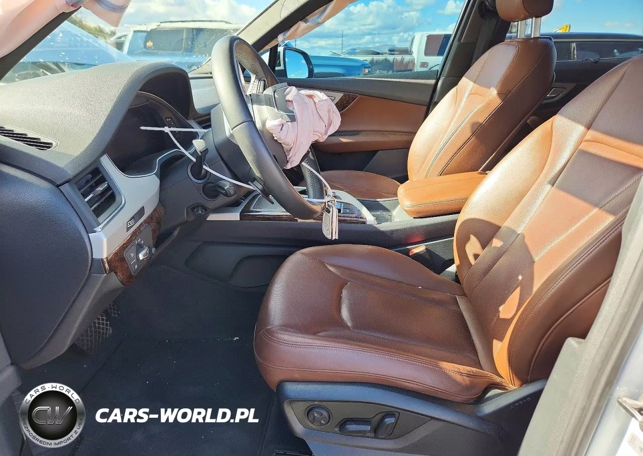 2019 Audi Q7 Premium Plus VIN:WA1LHAF70KD026460 - 7