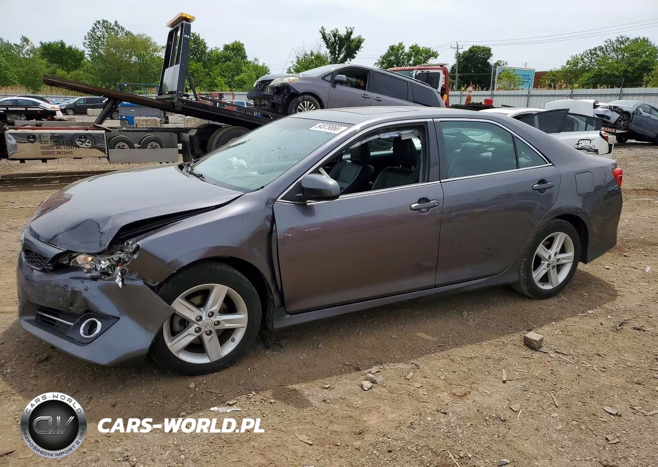 2014 Toyota Camry Se – zdjęcie 1 z 12
