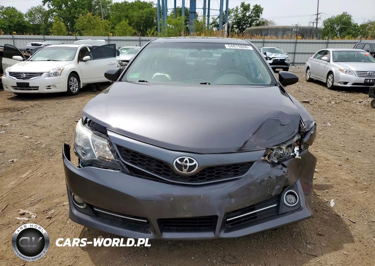 2014 Toyota Camry Se VIN:4T1BF1FK5EU446419 - 5