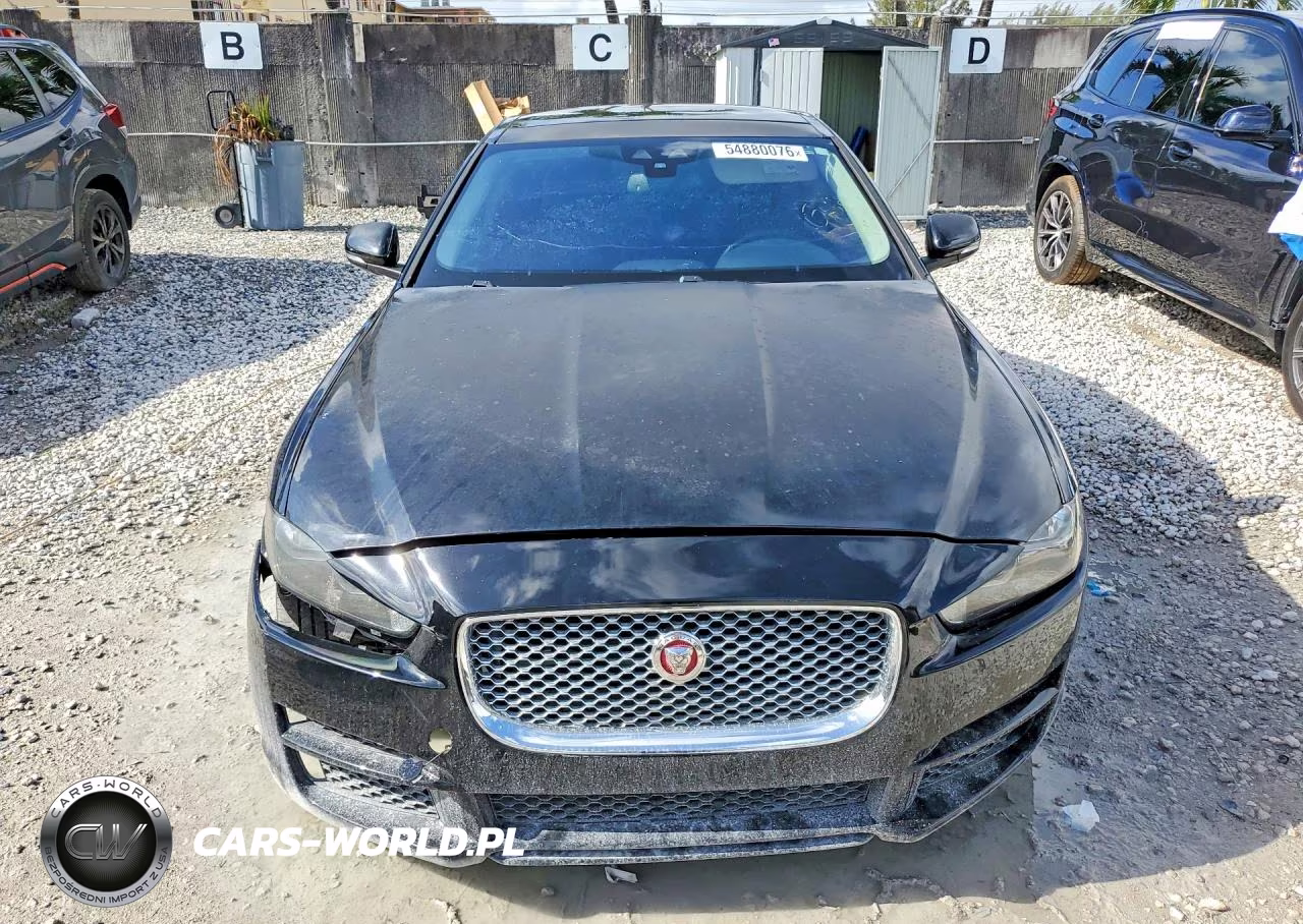 2017 Jaguar Xe VIN:SAJAR4BG5HA958845 - 5