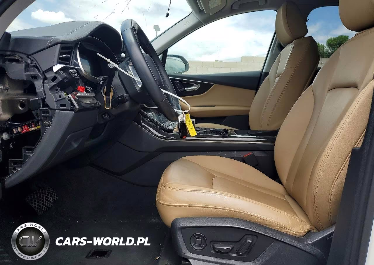 2023 Audi Q7 Premium VIN:WA1ACBF75PD005199 - 7