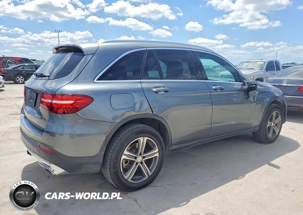 2017 Mercedes-Benz Glc 300 4Matic VIN:WDC0G4KB4HF139407 - 3
