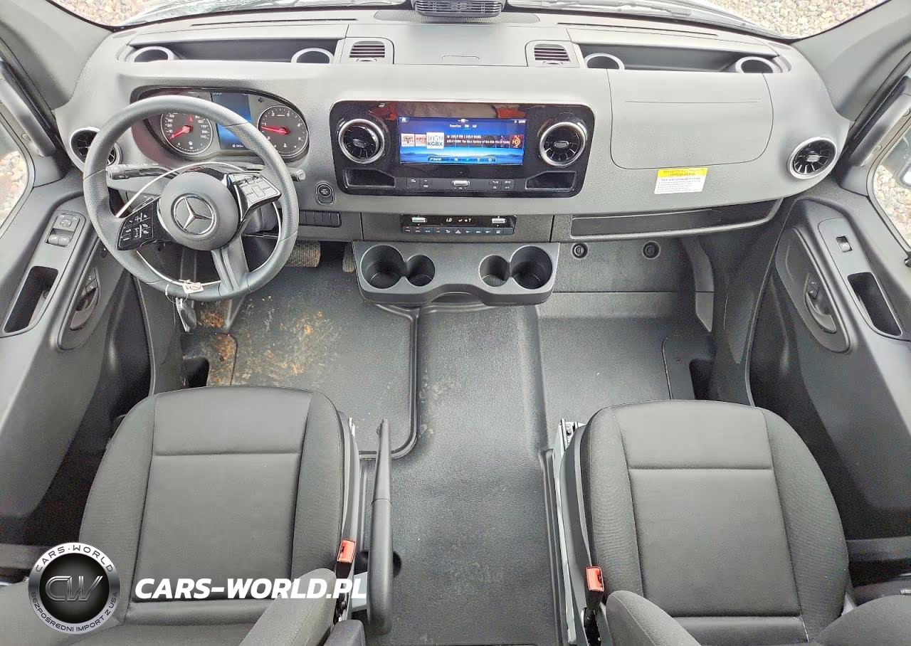 2026 Mercedes-Benz Sprinter 2500 VIN:W1Z4KGHY4TT604868 - 8