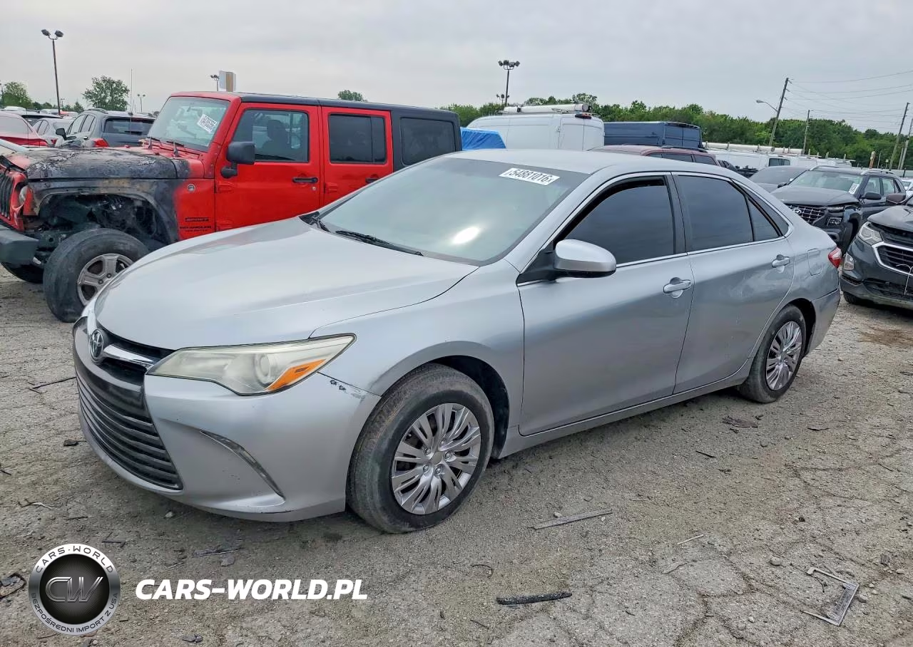 2015 Toyota Camry Le