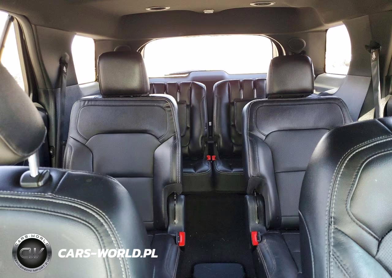2019 Ford Explorer Limited VIN:1FM5K7F8XKGB38043 - 10