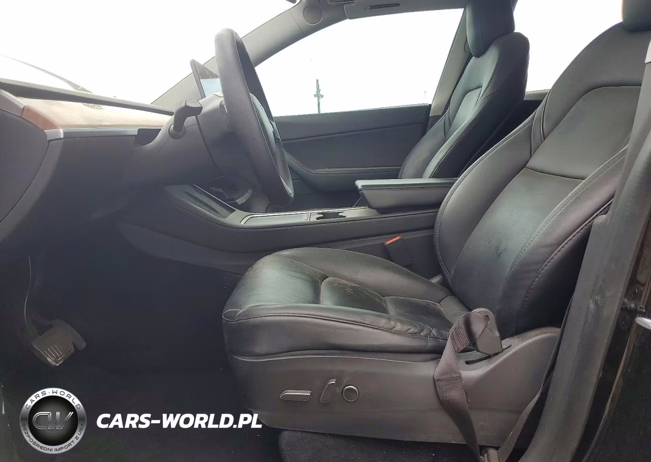 2021 Tesla Model Y VIN:5YJYGDEE3MF140450 - 7