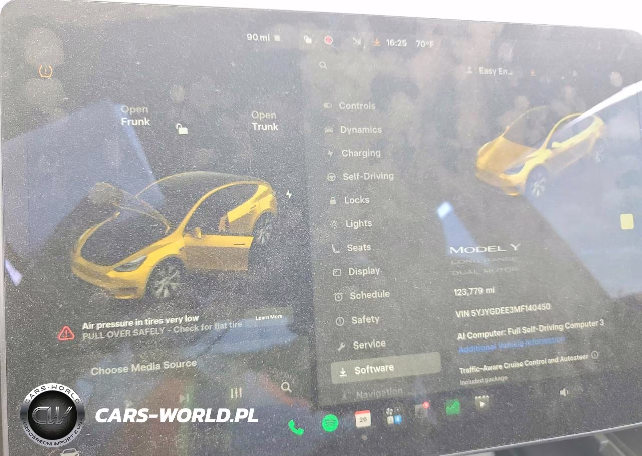 2021 Tesla Model Y VIN:5YJYGDEE3MF140450 - 9