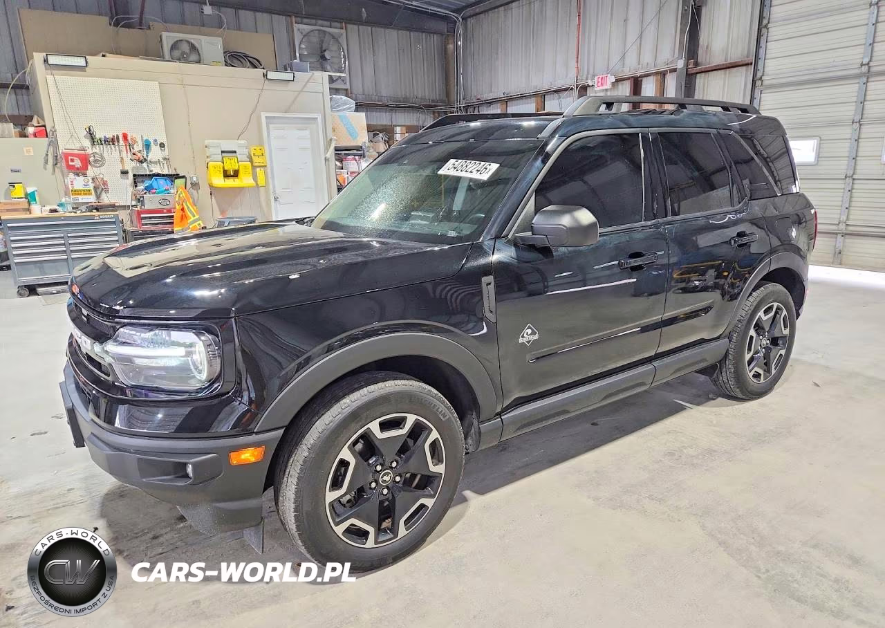 2023 Ford Bronco Sport Outer Banks – zdjęcie 1 z 13