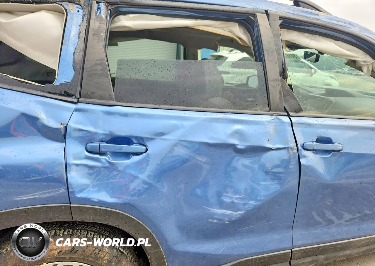 2020 Subaru Forester Premium VIN:JF2SKAJC5LH492016 - 11