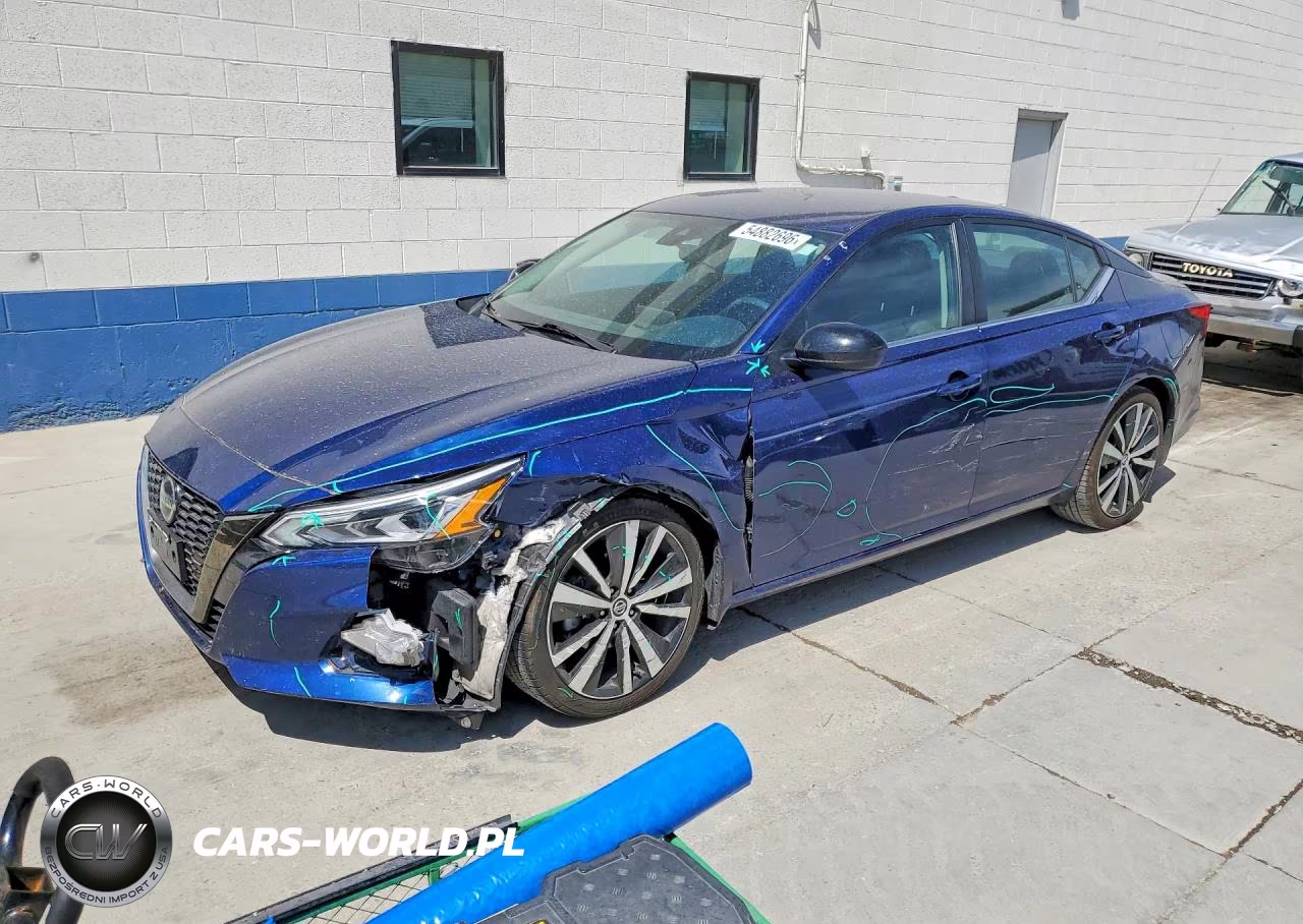 2020 Nissan Altima Sr