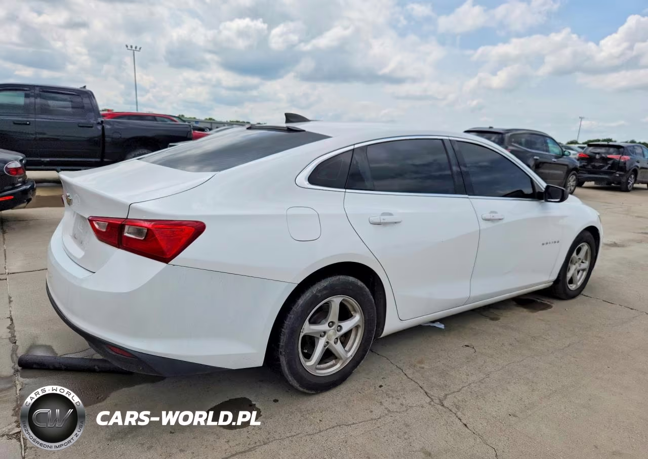 2018 Chevrolet Malibu Ls VIN:1G1ZB5ST2JF168493 - 3