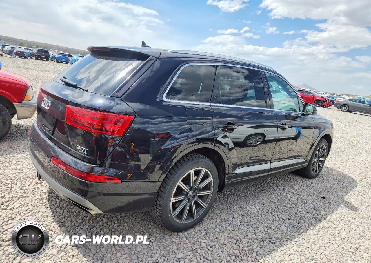 2017 Audi Q7 Premium Plus VIN:WA1LAAF78HD003408 - 3