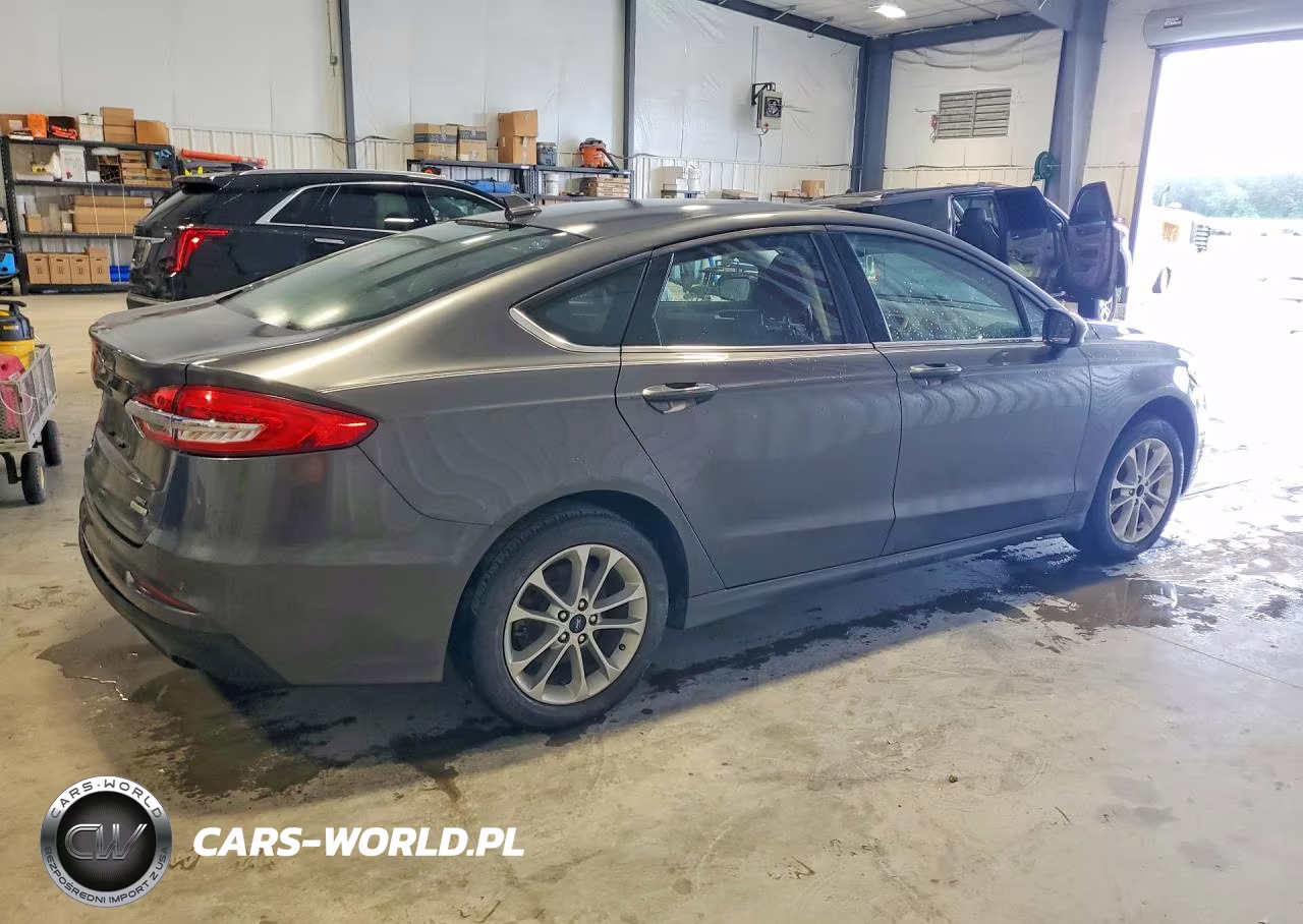 2020 Ford Fusion Se VIN:3FA6P0HD4LR143167 - 3