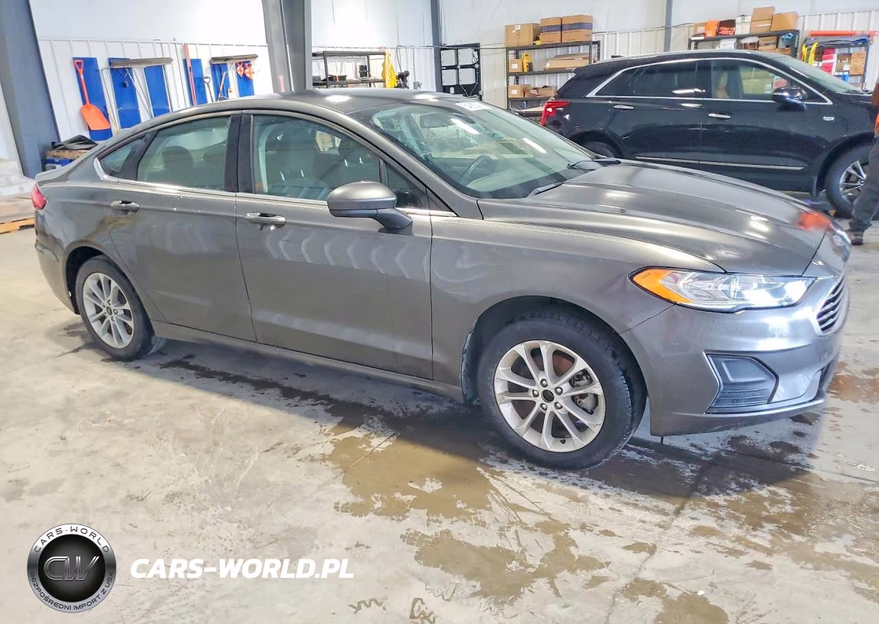 2020 Ford Fusion Se VIN:3FA6P0HD4LR143167 - 4