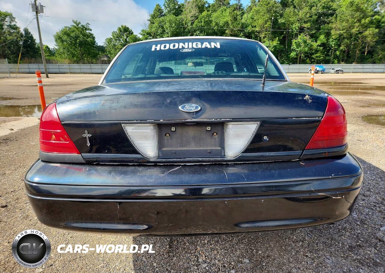 2009 Ford Crown Victoria Police Interceptor VIN:2FAHP71V99X112169 - 6