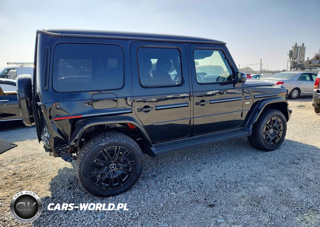2025 Mercedes-Benz G 580E VIN:W1NWM0AB1SX027869 - 3