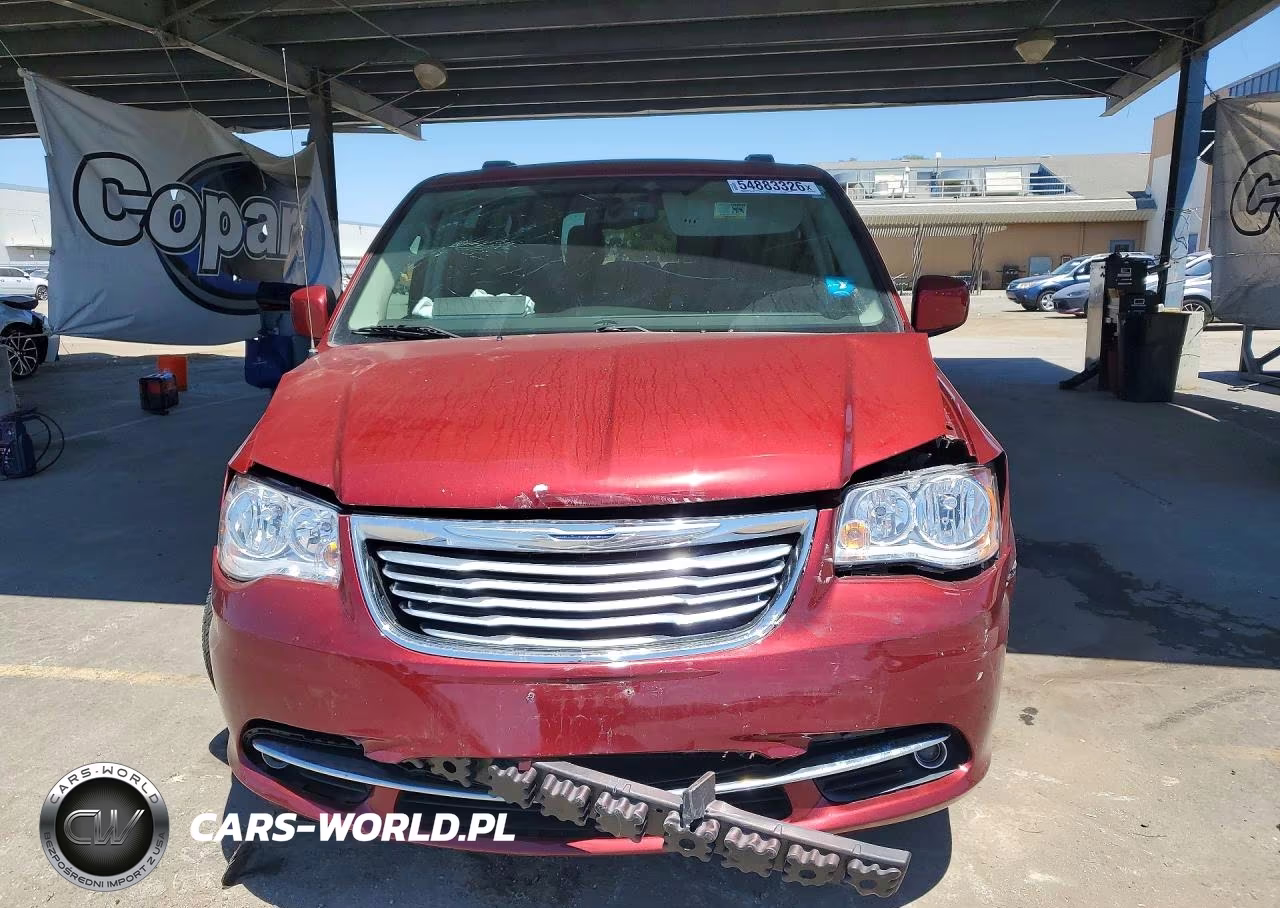 2016 Chrysler Town & Country Touring VIN:2C4RC1BG8GR239665 - 5