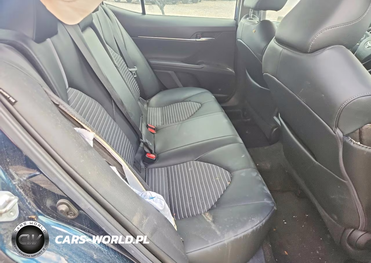 2021 Toyota Camry Se VIN:4T1G11AK7MU568354 - 10