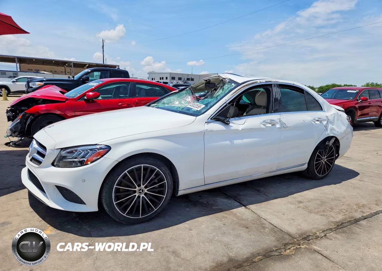 2021 Mercedes-Benz C 300