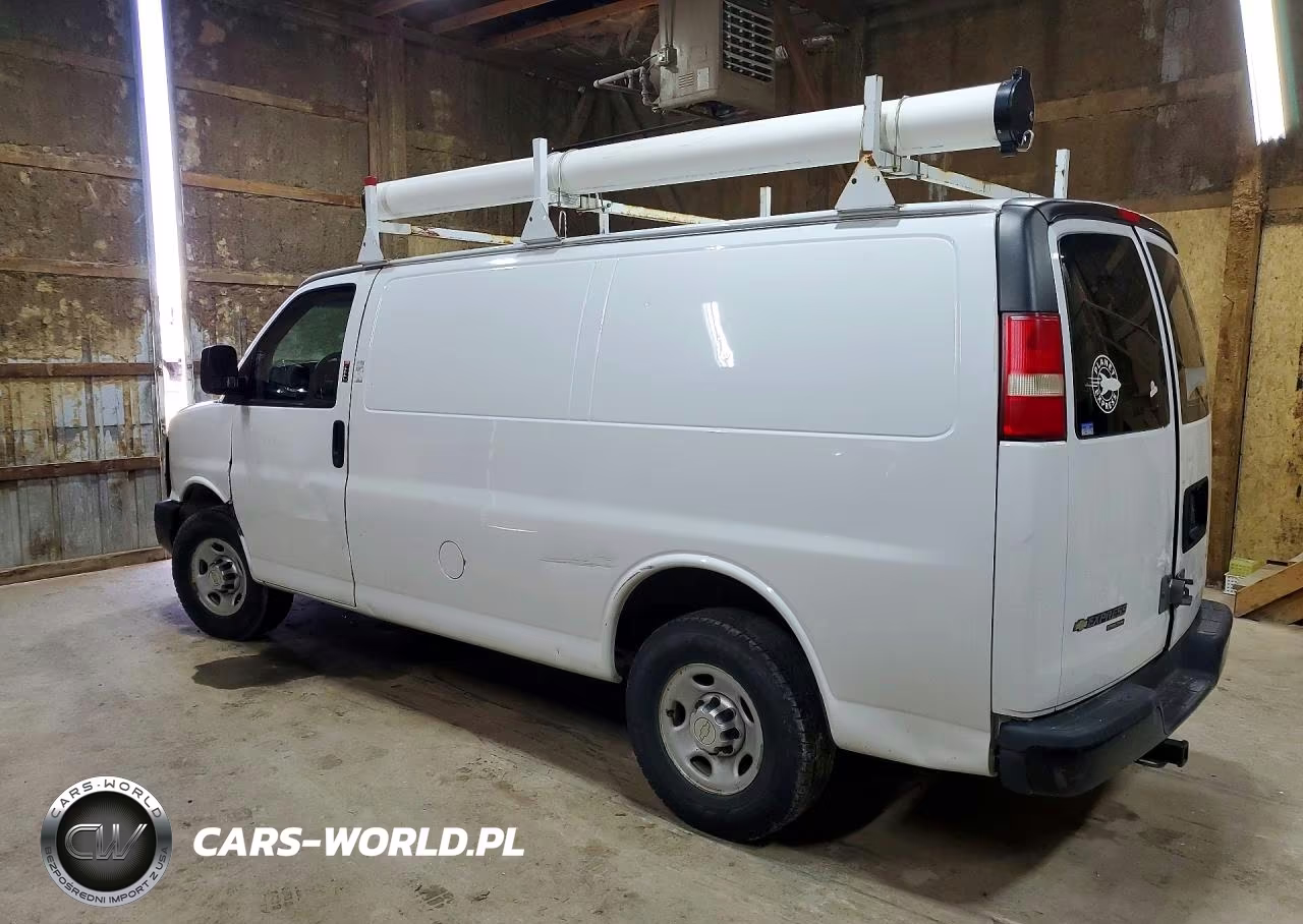 2013 Chevrolet Express G2500 VIN:1GCWGFCG5D1184725 - 2