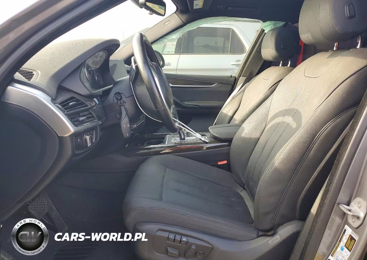 2018 BMW X5 Xdr40E VIN:5UXKT0C52J0W04088 - 7
