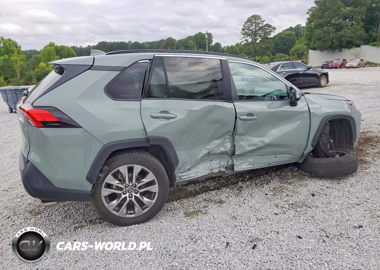 2020 Toyota Rav4 Xle Premium VIN:2T3C1RFV2LC039126 - 3