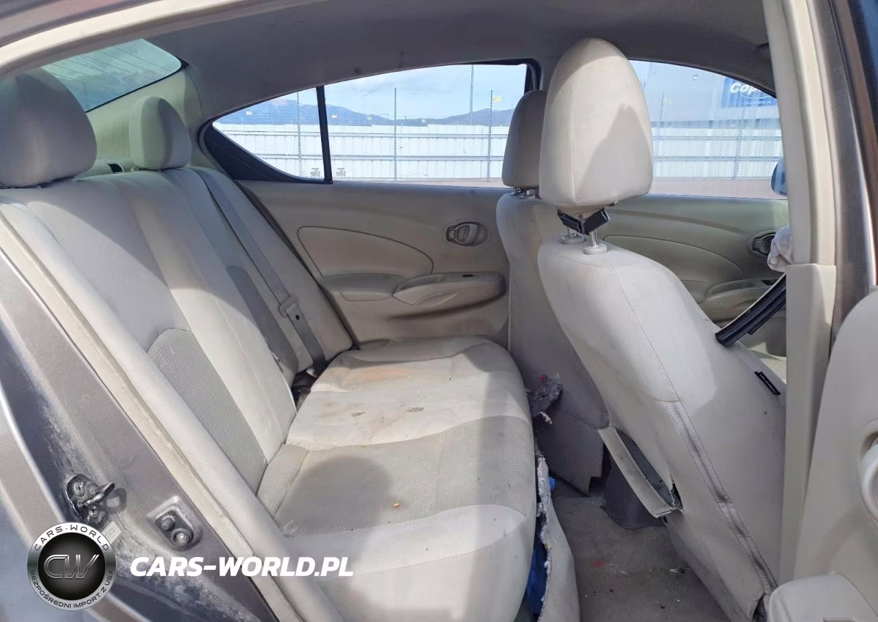 2012 Nissan Versa 1.6 S VIN:3N1CN7AP2CL945738 - 10