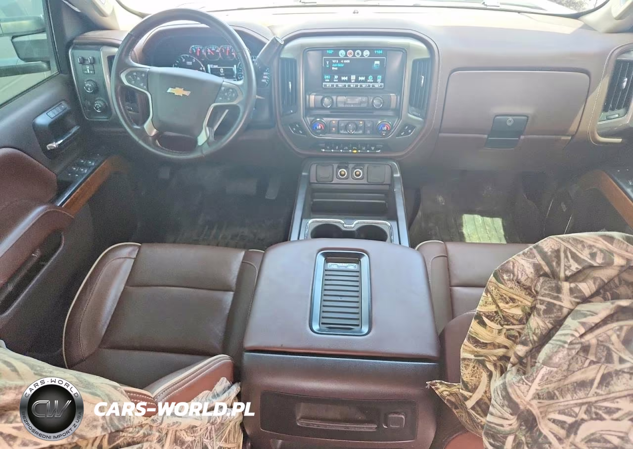 2019 Chevrolet Silverado K3500 High Country VIN:1GC4KYEY9KF263452 - 8
