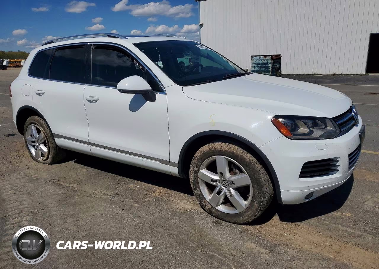 2012 Volkswagen Touareg V6 Tdi VIN:WVGEK9BP3CD012084 - 4