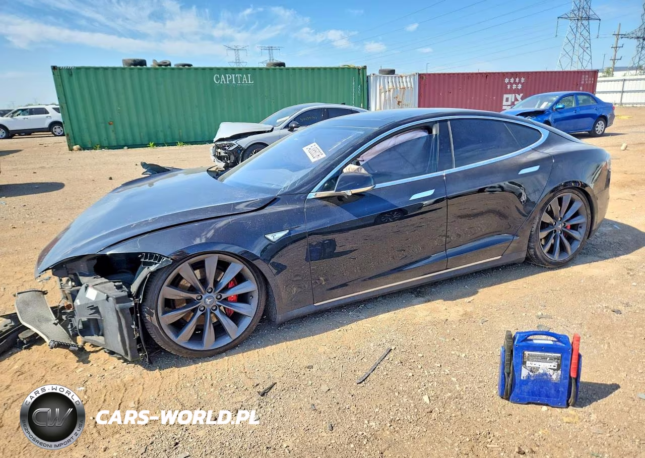 2015 Tesla Model S