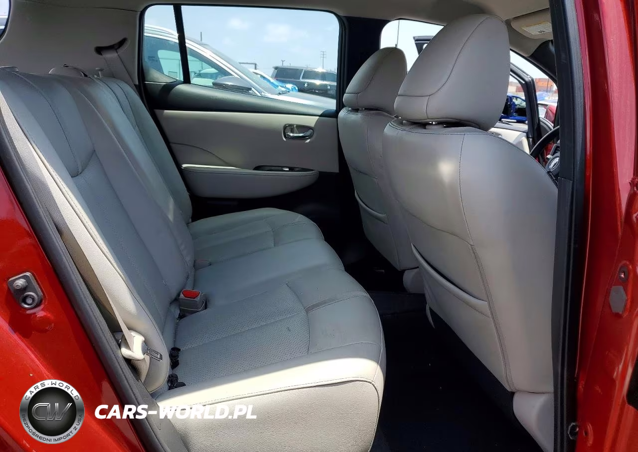 2019 Nissan Leaf S VIN:1N4AZ1CP6KC300397 - 10