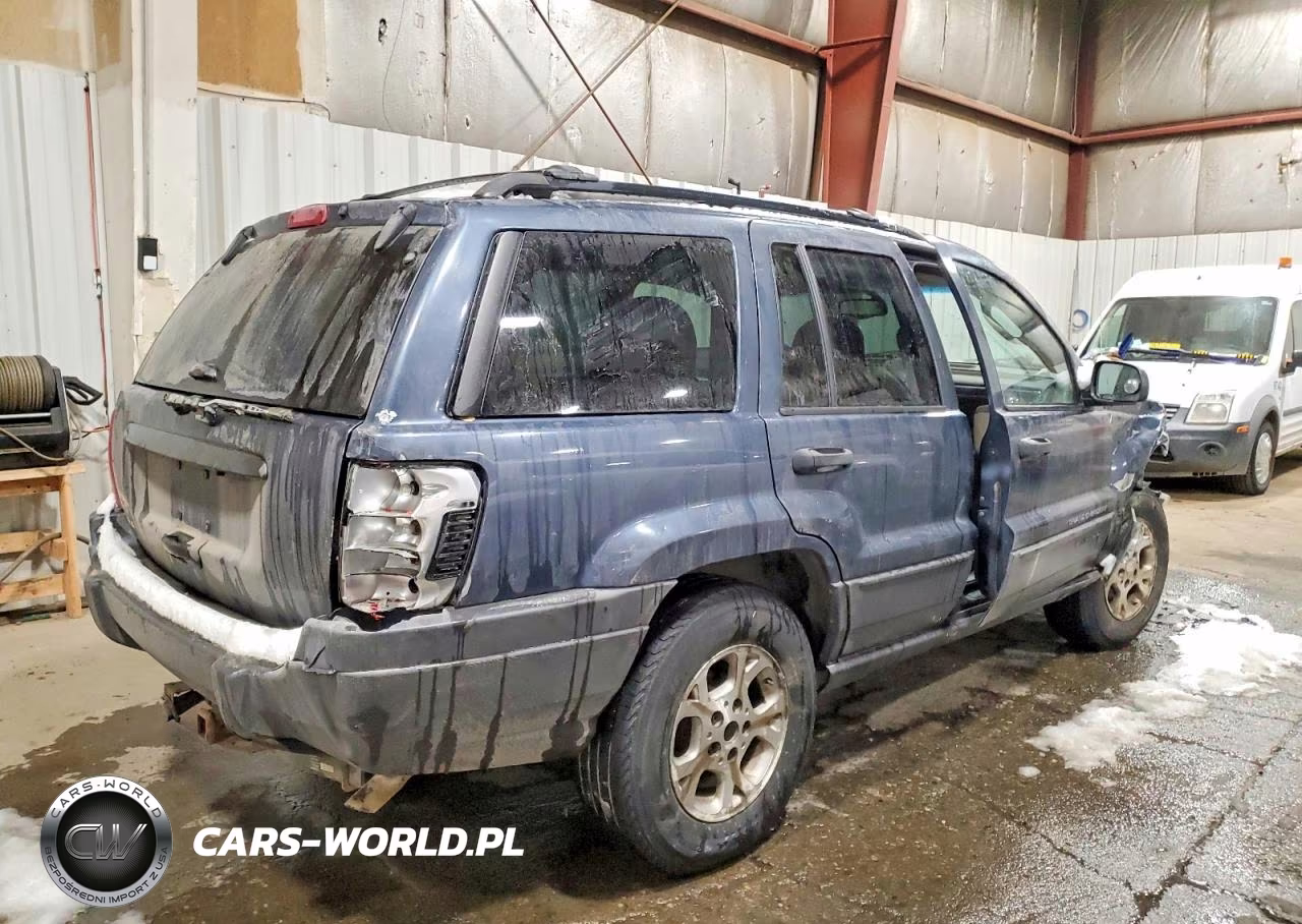 2003 Jeep Grand Cherokee Laredo VIN:1J8GW48S83C512384 - 3