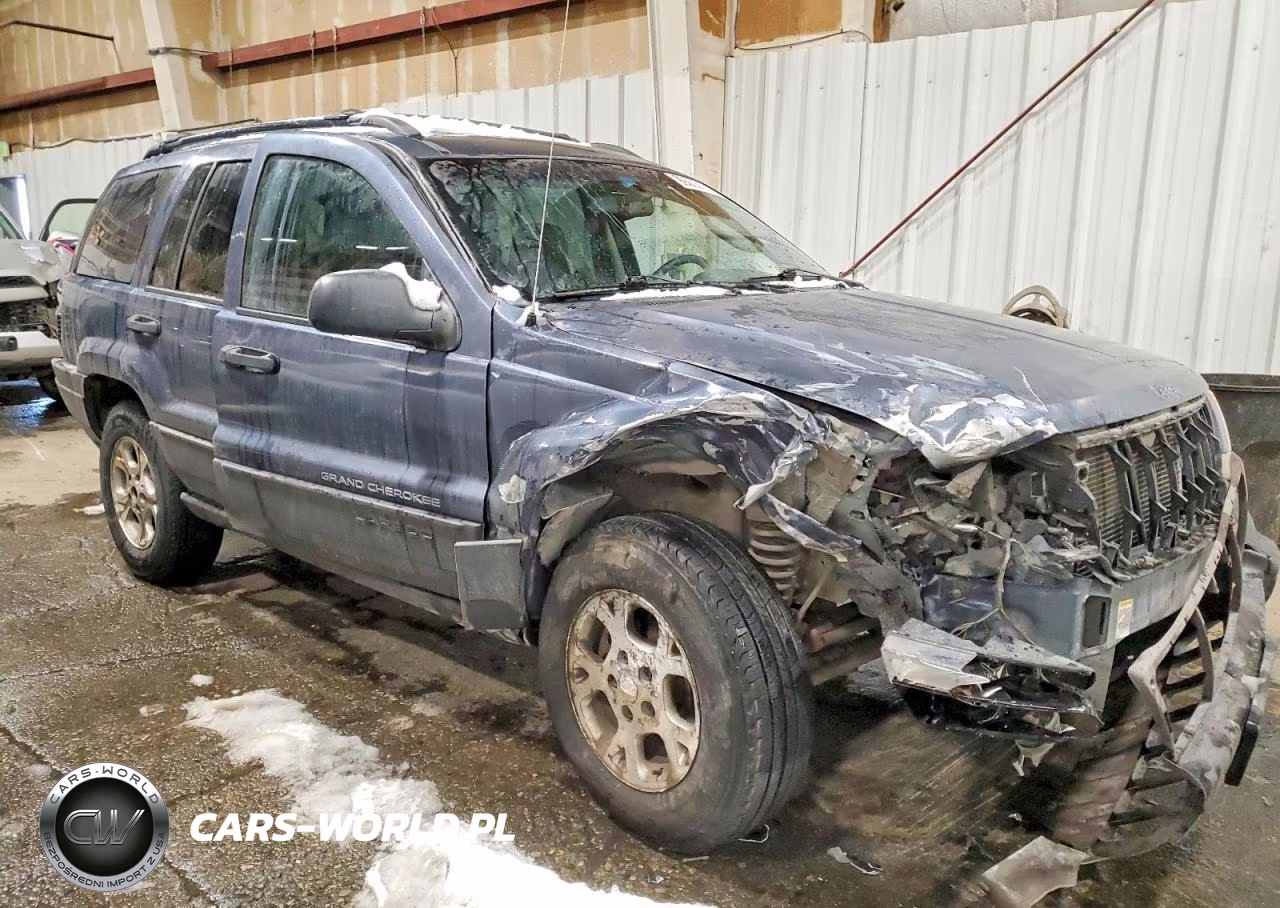 2003 Jeep Grand Cherokee Laredo VIN:1J8GW48S83C512384 - 4