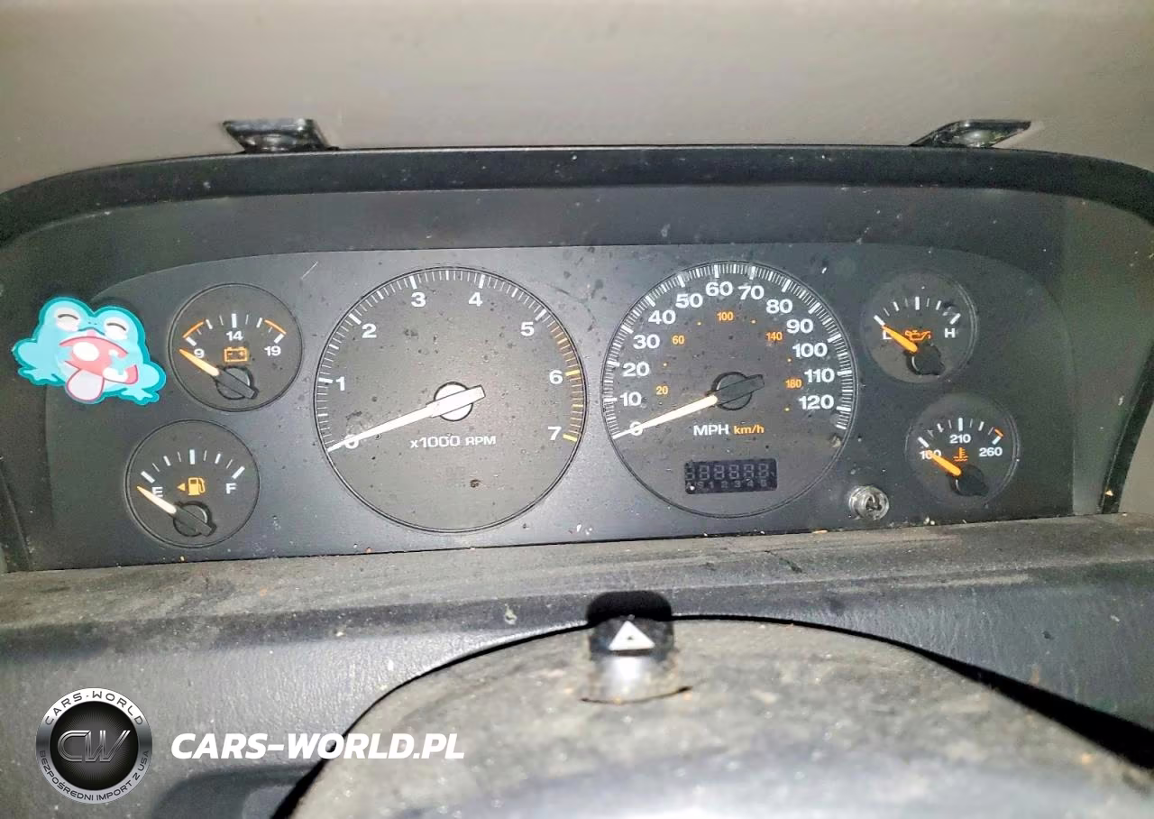 2003 Jeep Grand Cherokee Laredo VIN:1J8GW48S83C512384 - 9