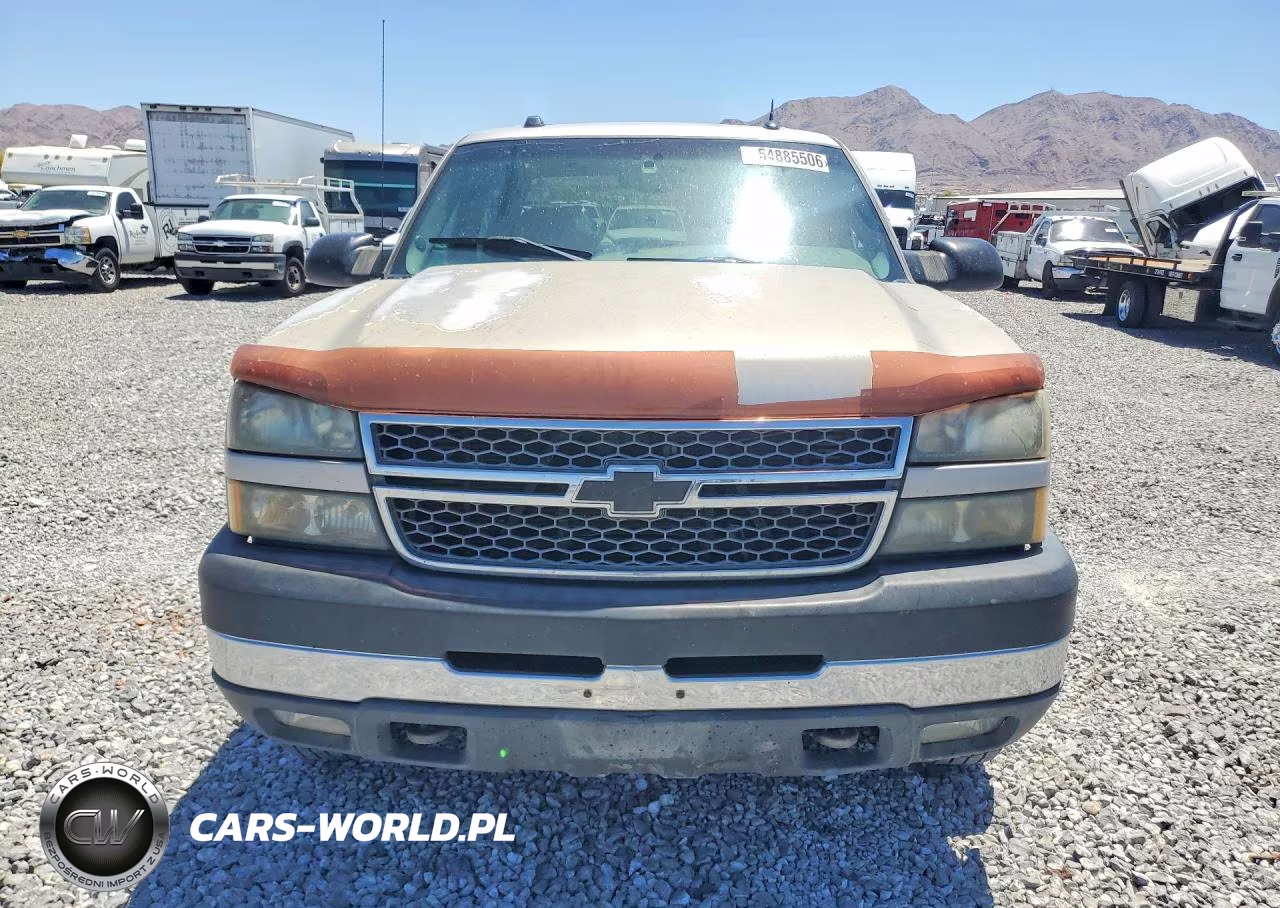 2005 Chevrolet Silverado K2500 Heavy Duty VIN:1GCHK232X5F892073 - 5