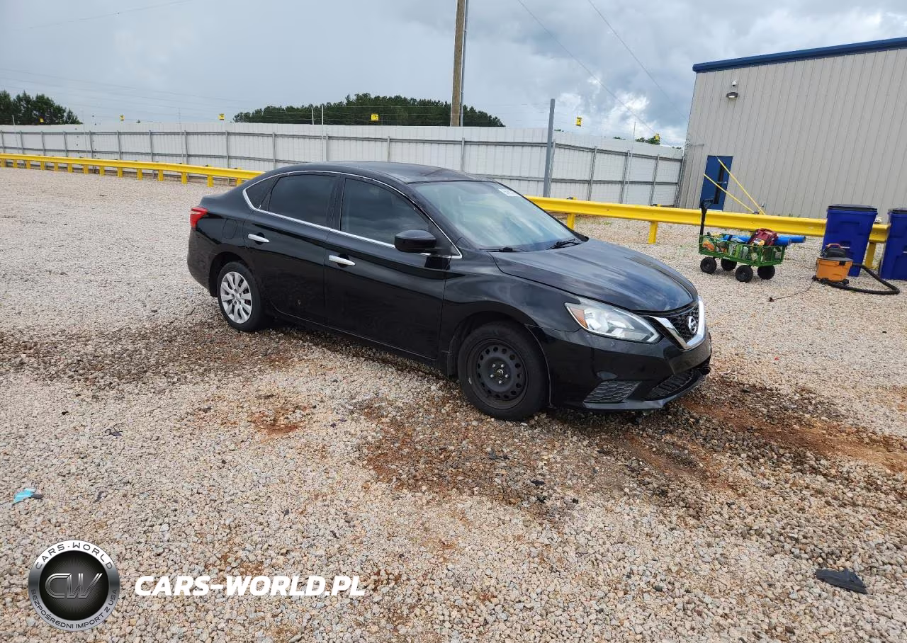 2017 Nissan Sentra S VIN:3N1AB7AP7HY283570 - 4