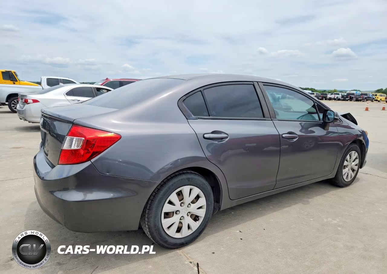 2012 Honda Civic Lx VIN:2HGFB2F5XCH333889 - 3
