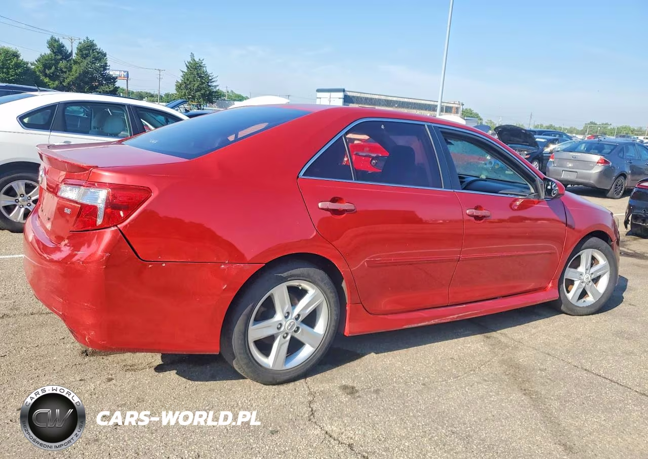 2013 Toyt Camry VIN:4T1BF1FK0DU657056 - 3