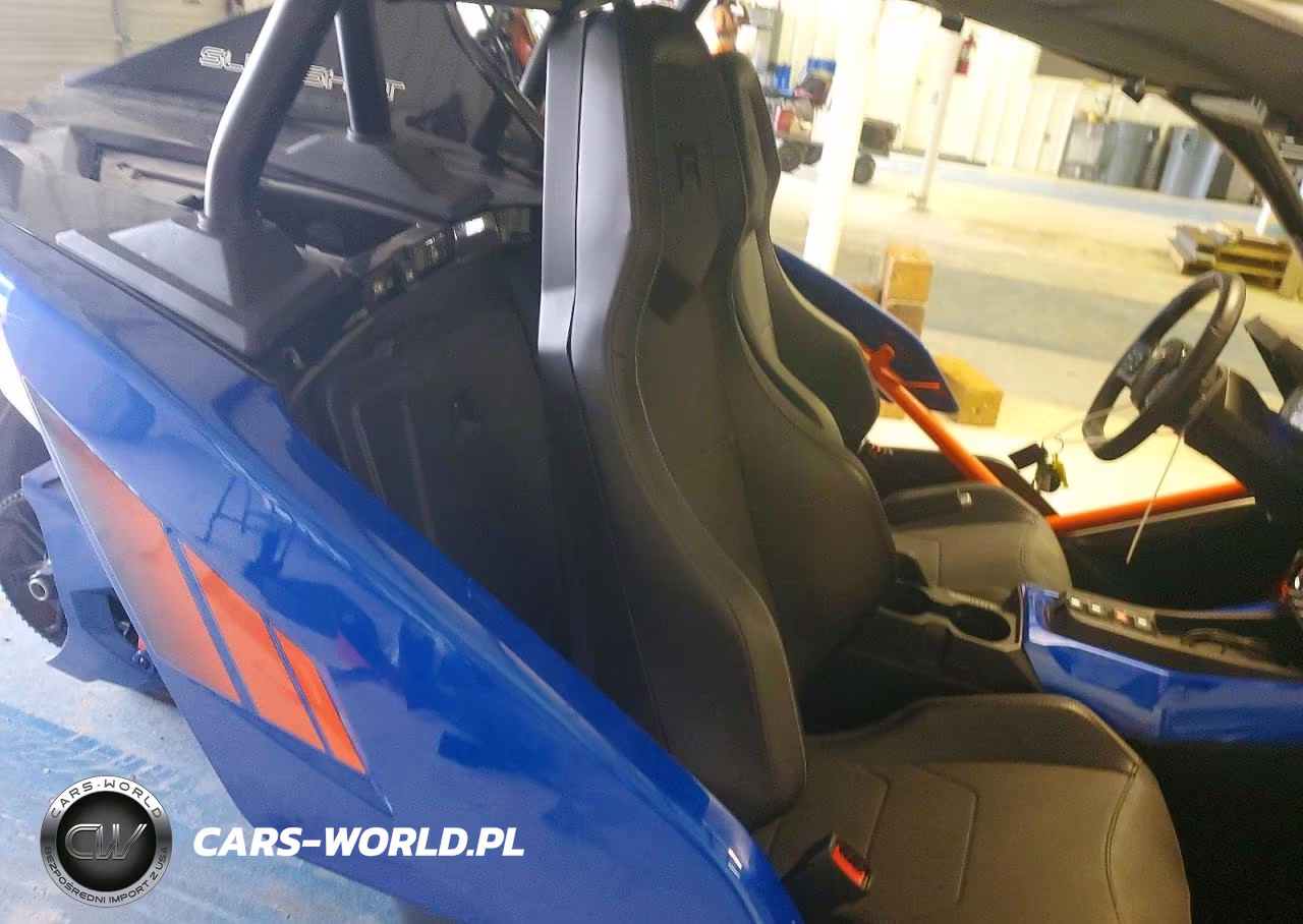 2024 Polaris Slingshot R VIN:57XAARHBXR8165569 - 10