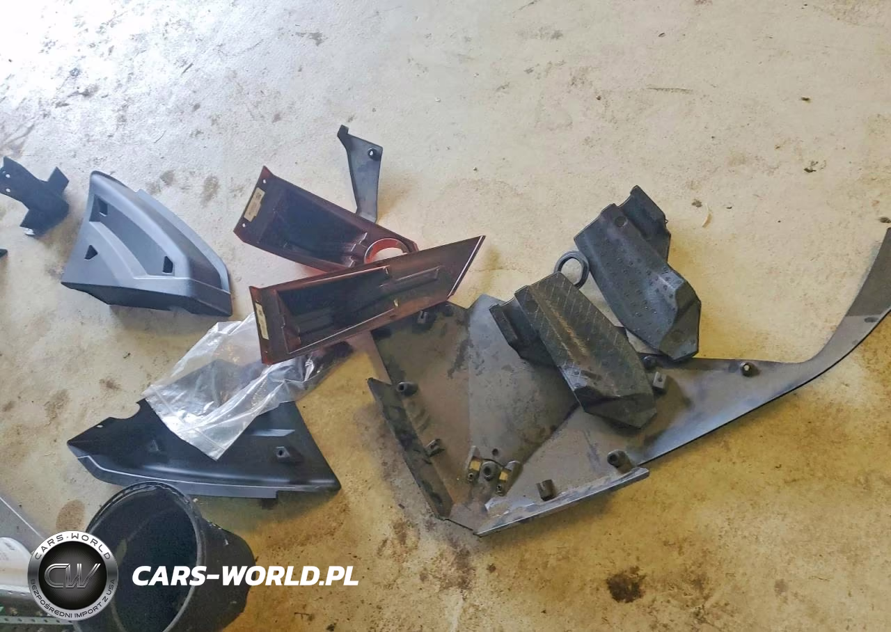 2024 Polaris Slingshot R VIN:57XAARHBXR8165569 - 12