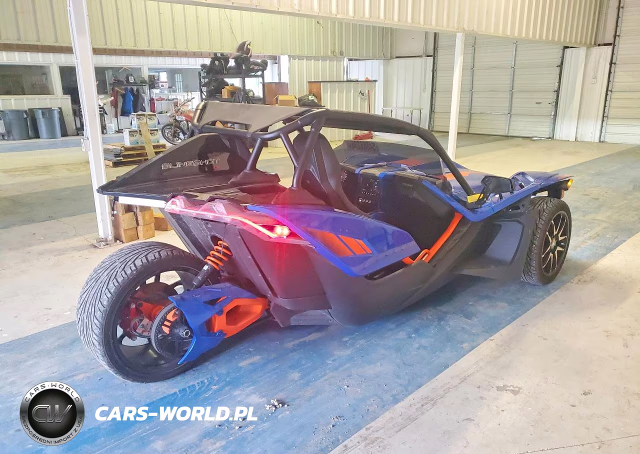 2024 Polaris Slingshot R VIN:57XAARHBXR8165569 - 3