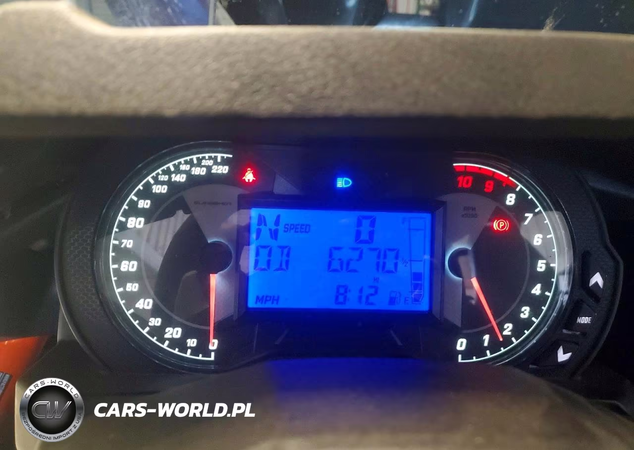 2024 Polaris Slingshot R VIN:57XAARHBXR8165569 - 9