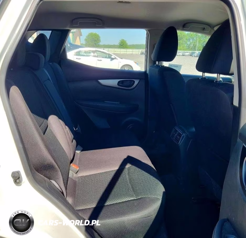 2019 Nissan Rogue Sport S VIN:JN1BJ1CP8KW222289 - 10